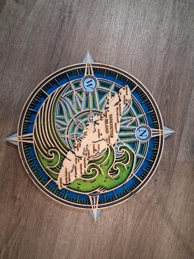 Vancouver Island round 14" Layered Wood