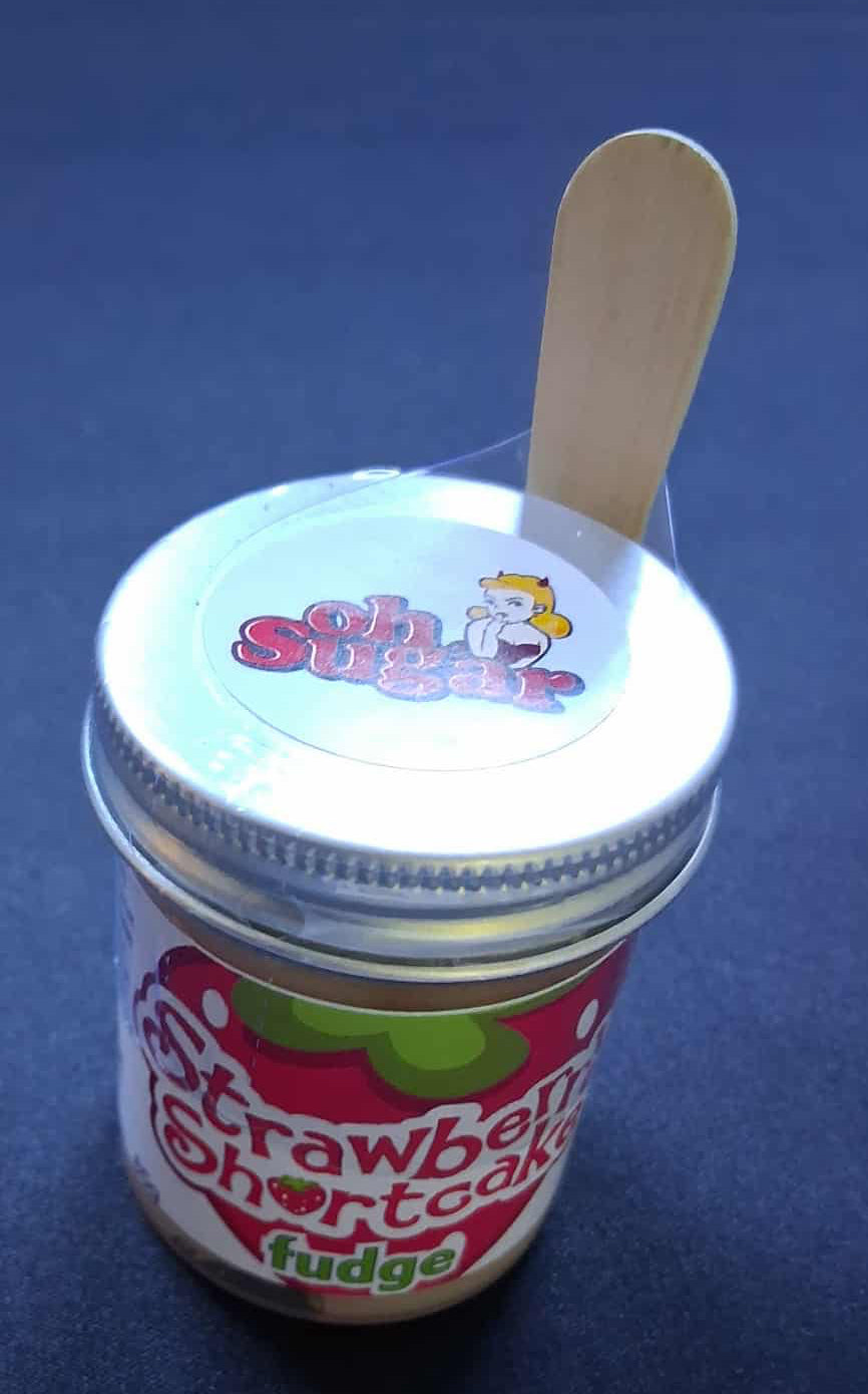 Fudge-To-Go custom label top