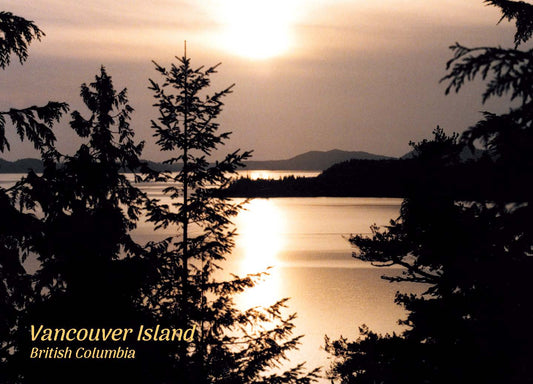 PZ023 /P079 Kennedy Lake Sunset